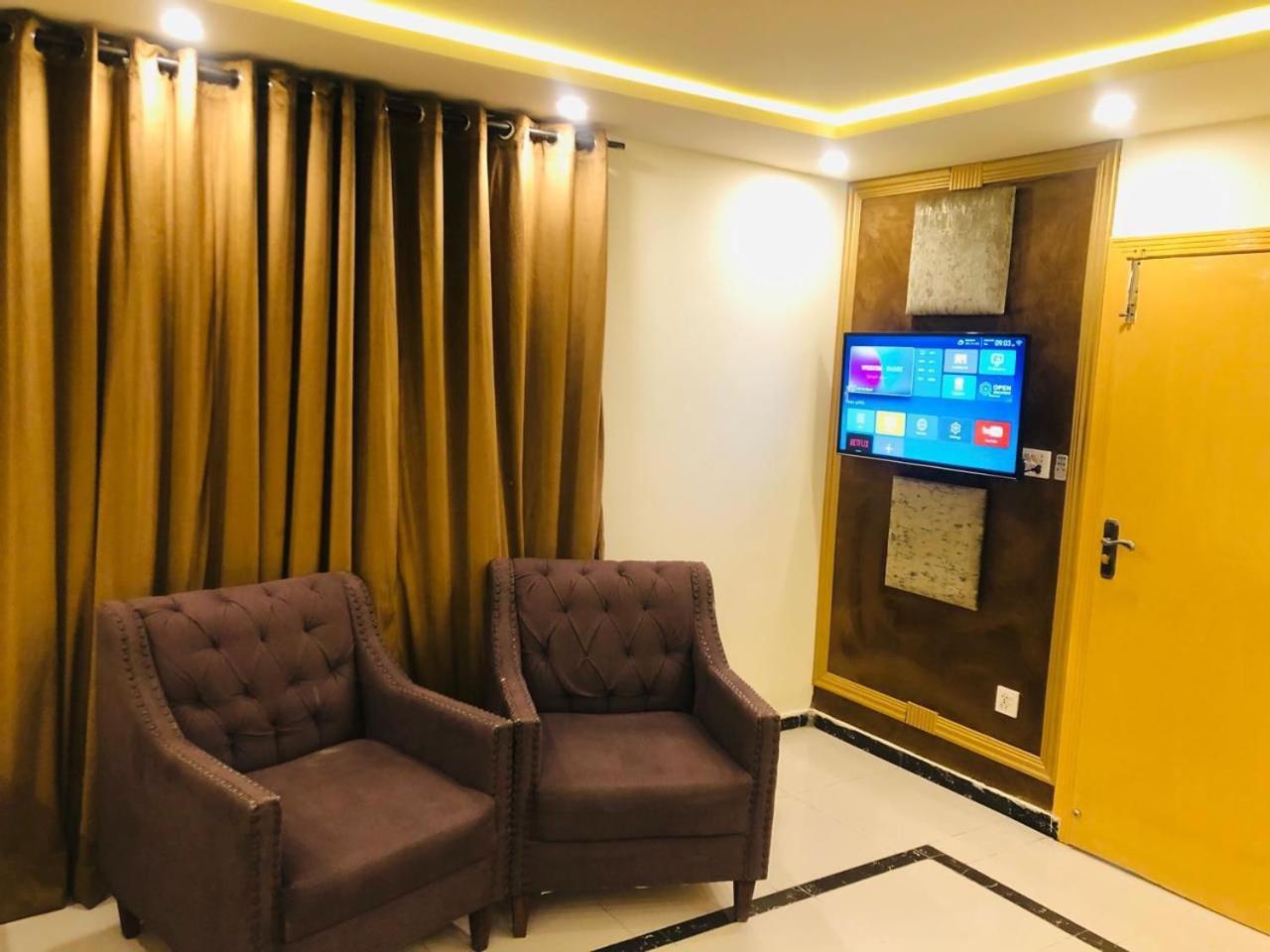 Blue Moon Residency Jinnah Super Islamabad Exterior foto